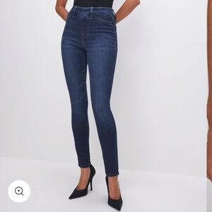 Good American Power Stretch Pull On Skinny Jeans